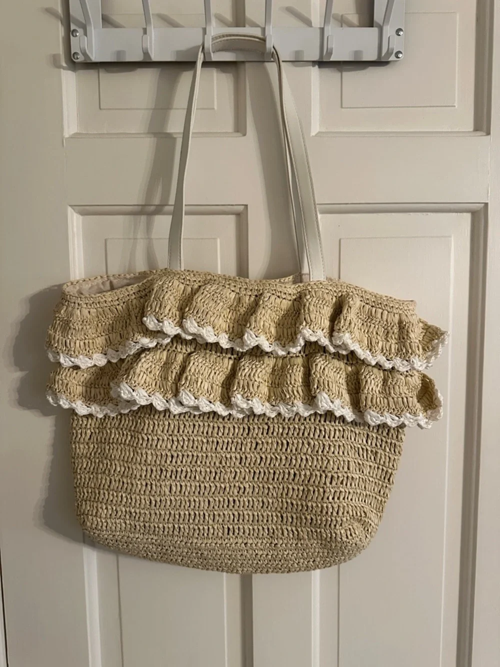 Neutral Ruffled Straw Tote Bag - Women - Picture 1 of 4